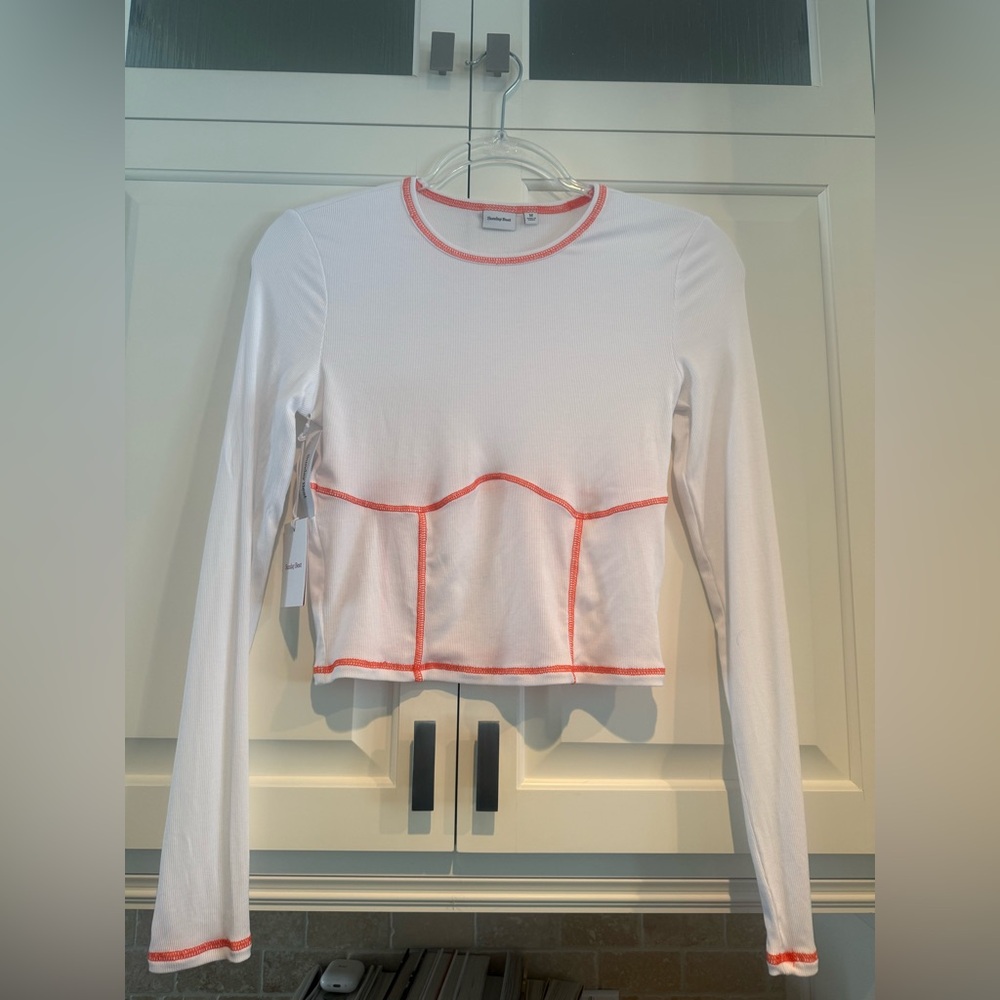 NWT Sunday Best Dove Long Sleeve Tee Size Medium
